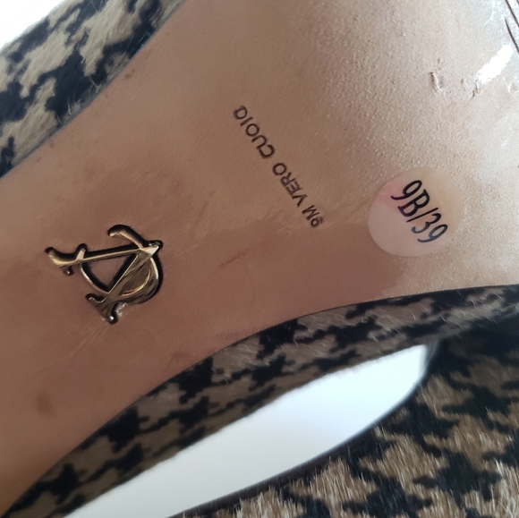 VINCE CAMUTO sz 9 STILETTO PORSPERA, BROWN HOUNDSTOOTH - Picture 7 of 16